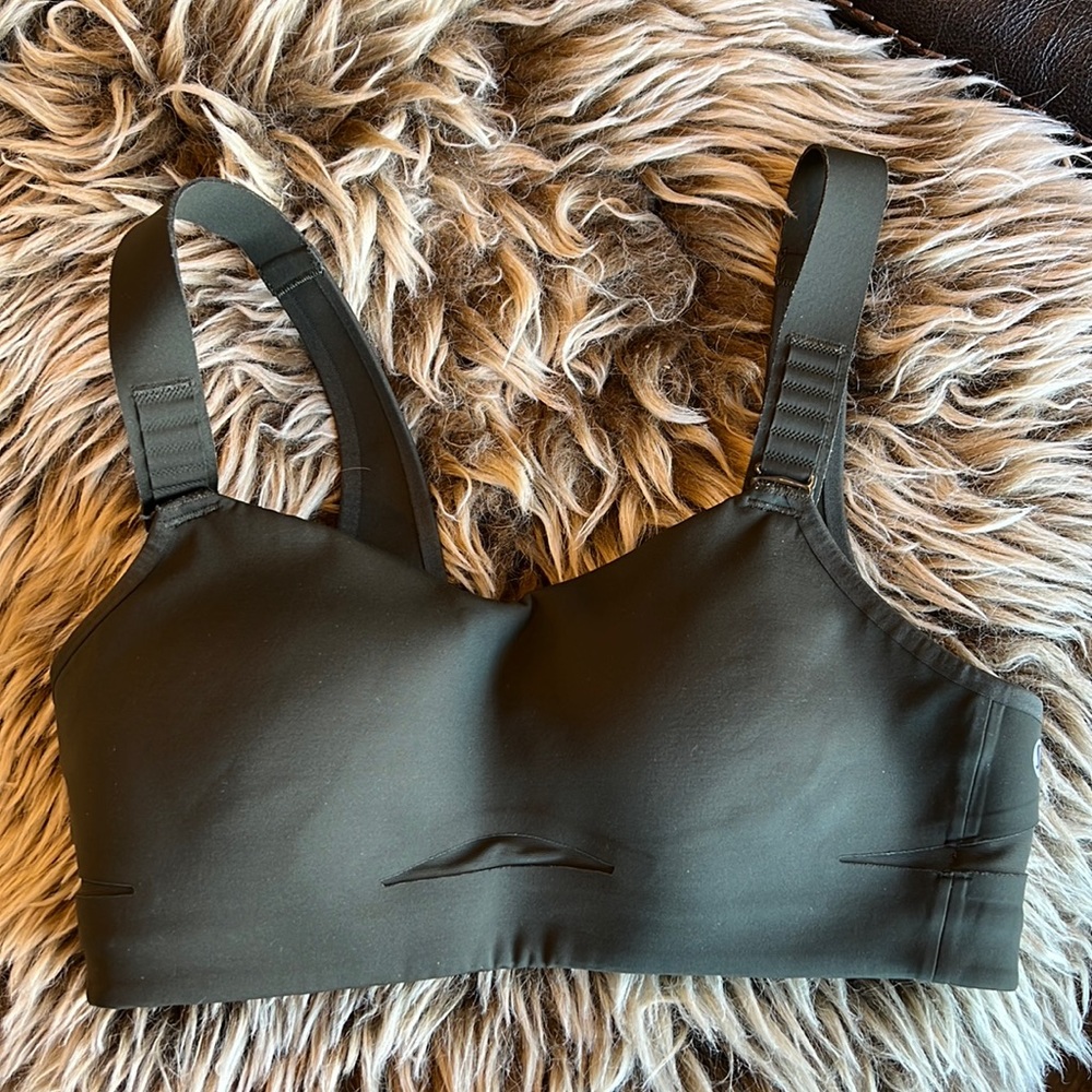 Army Olive green Lululemon sports bra size 32 c